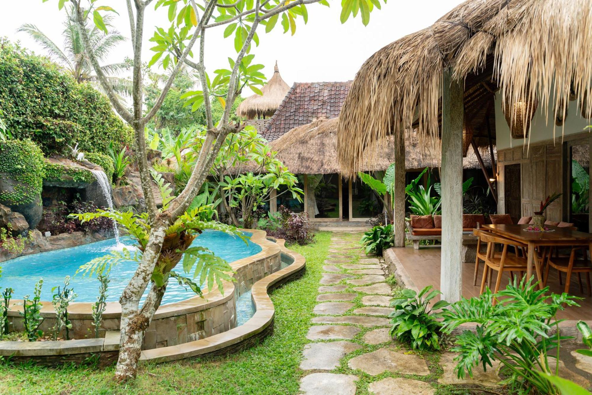 Puri Samaira Villa Tanjung  Ngoại thất bức ảnh
