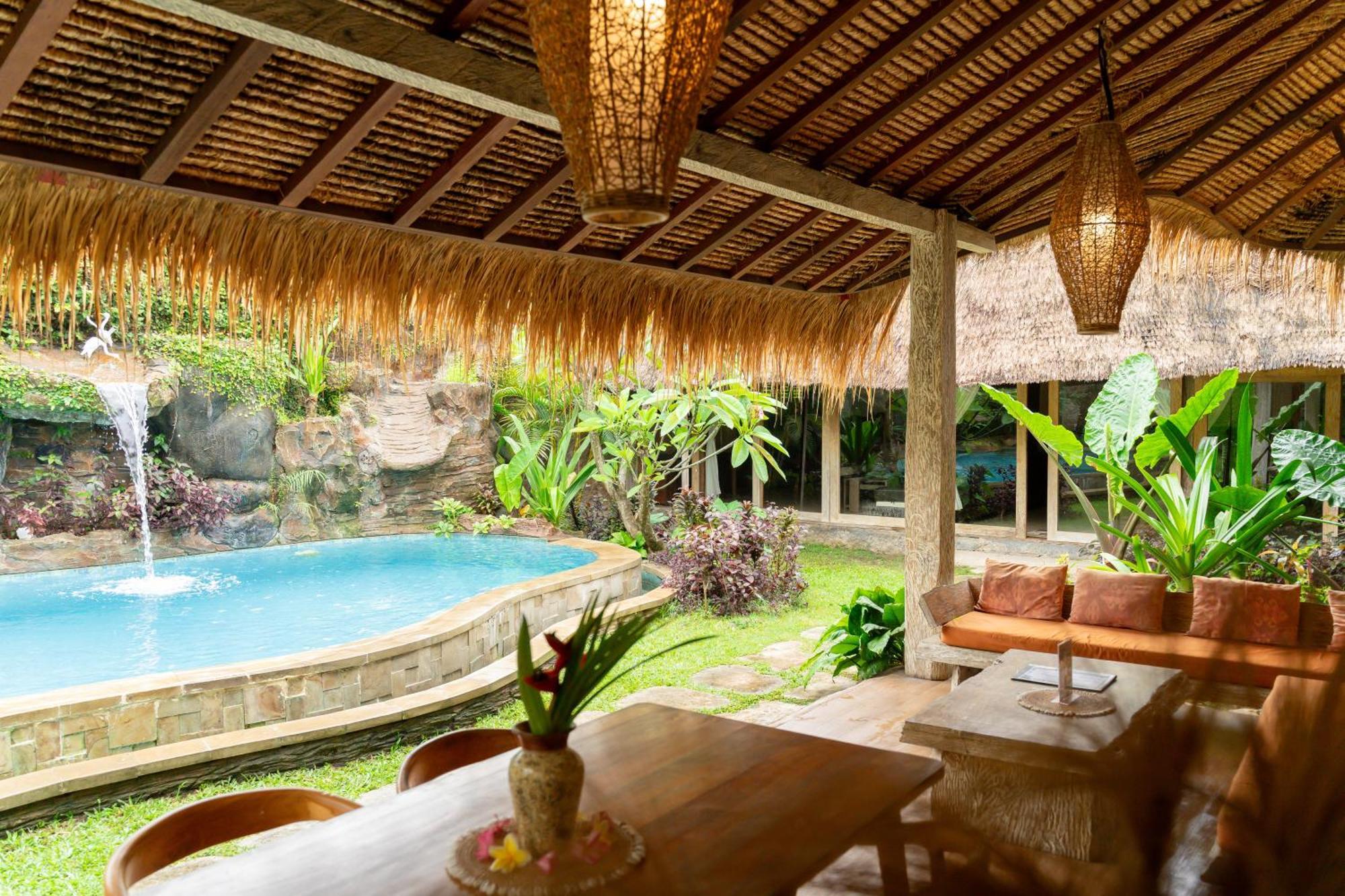 Puri Samaira Villa Tanjung  Ngoại thất bức ảnh
