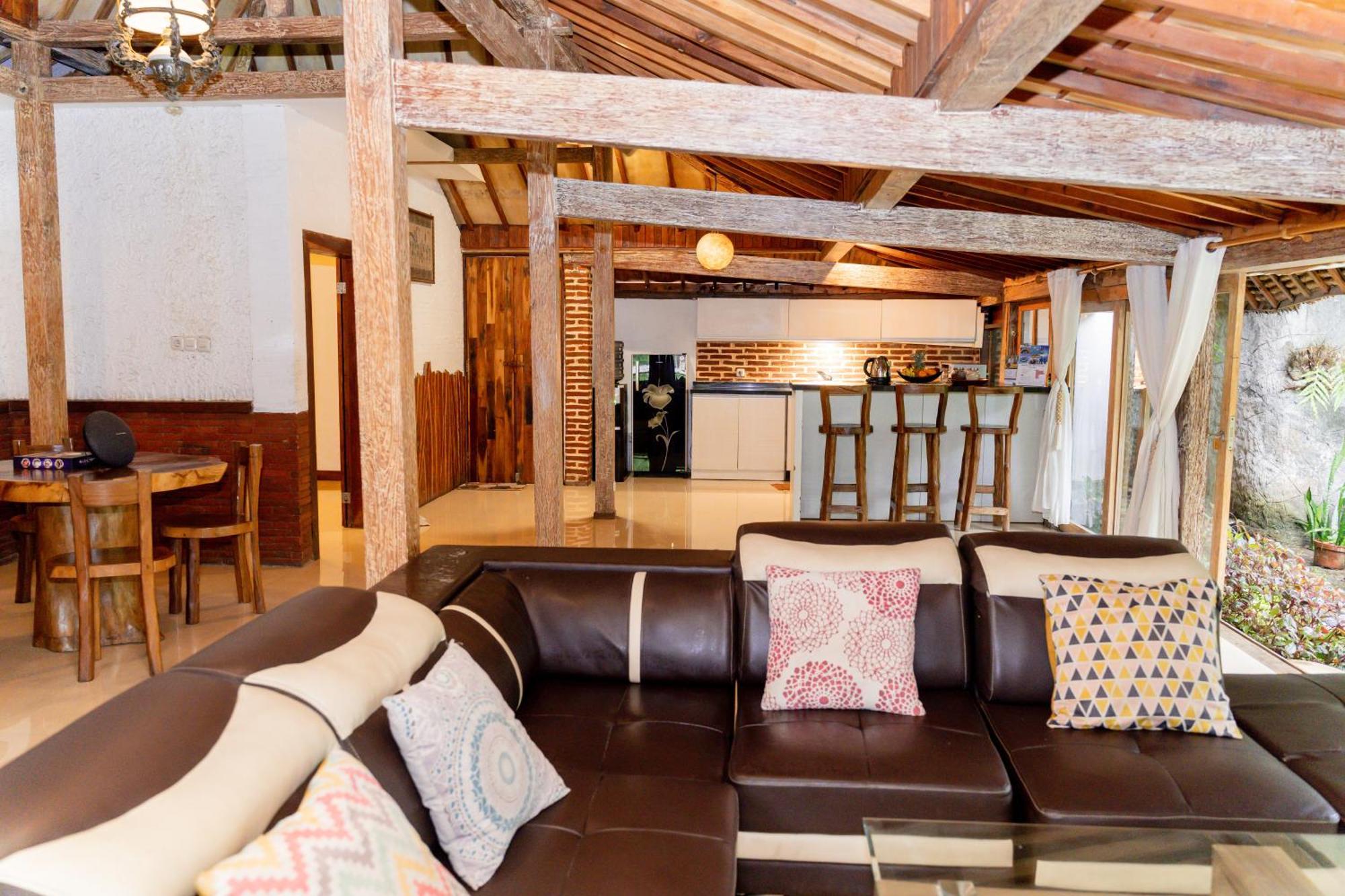 Puri Samaira Villa Tanjung  Ngoại thất bức ảnh